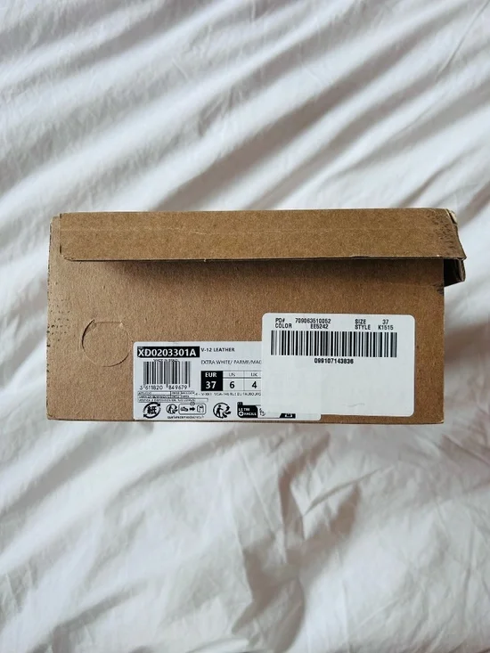 Veja V-12 Mesh Sneakers - Picture 5 of 5